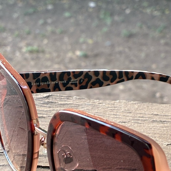 Kate Spade Sunglasses - Picture 8 of 8